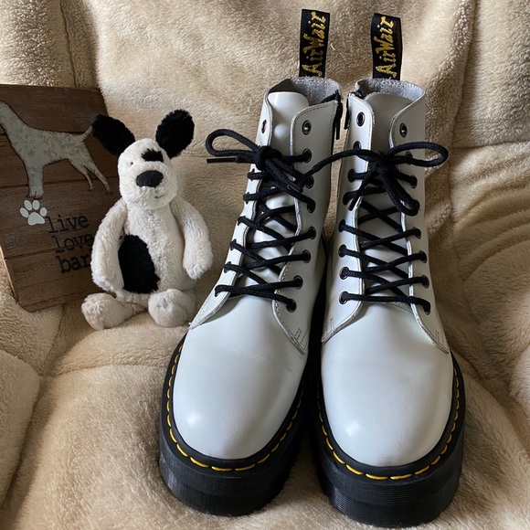 SOLD D 🛑🛑🛑Dr Martens Jadon Leather Boots🤍🤍 - Picture 3 of 8